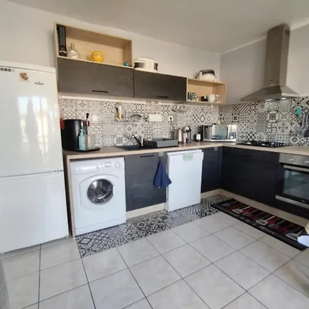 Nouveaute 2025: T4 54m2 - 8 Pers - Proche - Pied-a-terre Ideal - Parking - Fr-1-795-59 *