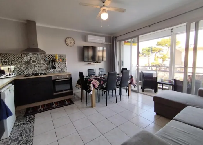 Lägenhet Nouveaute 2025: T4 54m2 - 8 Pers - Proche - Pied-a-terre Ideal - Parking - Fr-1-795-59 Fleury (Aude)