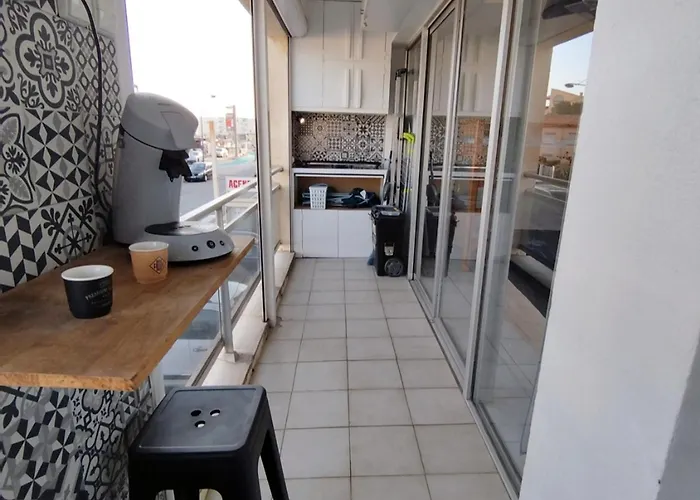 Nouveaute 2025: T4 54m2 - 8 Pers - Proche - Pied-a-terre Ideal - Parking - Fr-1-795-59 Lägenhet *